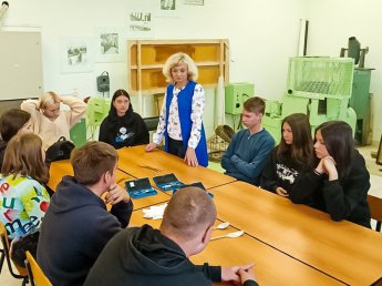 Мастер-класс по направлению подготовки «Обработка металлов давлением» прошел 21.10.2023 в рамках Единого дня открытых дверей ФП «Профессионалитет».